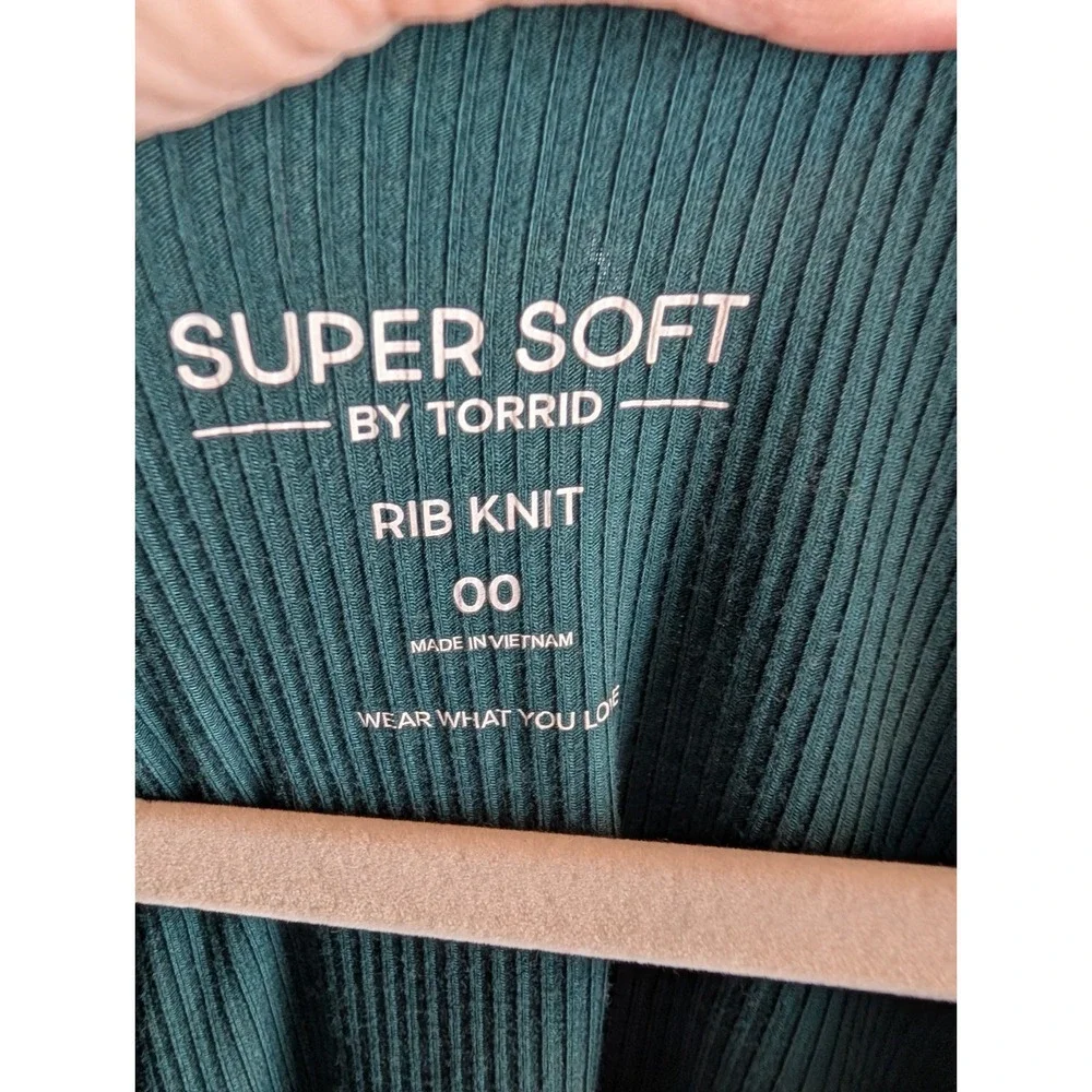 Torrid Super Soft Ribbed Puff Sleeve‎ Knit Top Dark Green 00/M Coquette Feminine - Picture 4 of 9